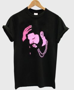 drake pink t-shirt