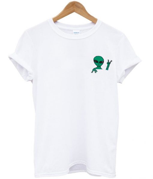 alien pocket t-shirt