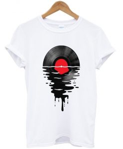 melting vinly t-shirt